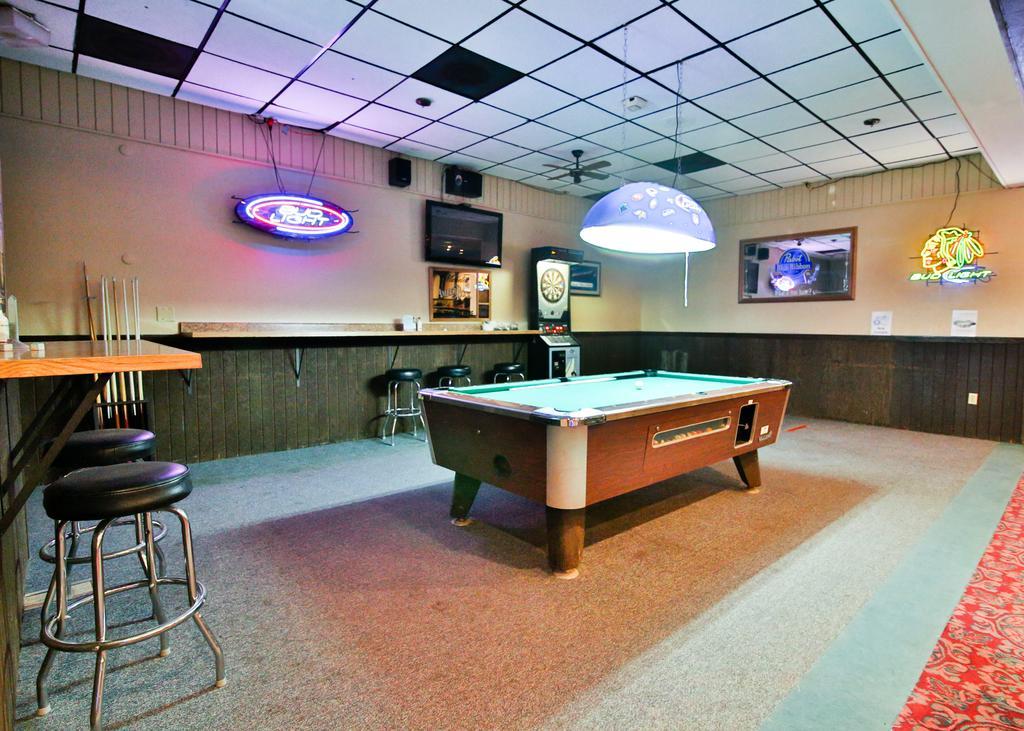 Devils Lake Great American Inn & Suites מראה חיצוני תמונה