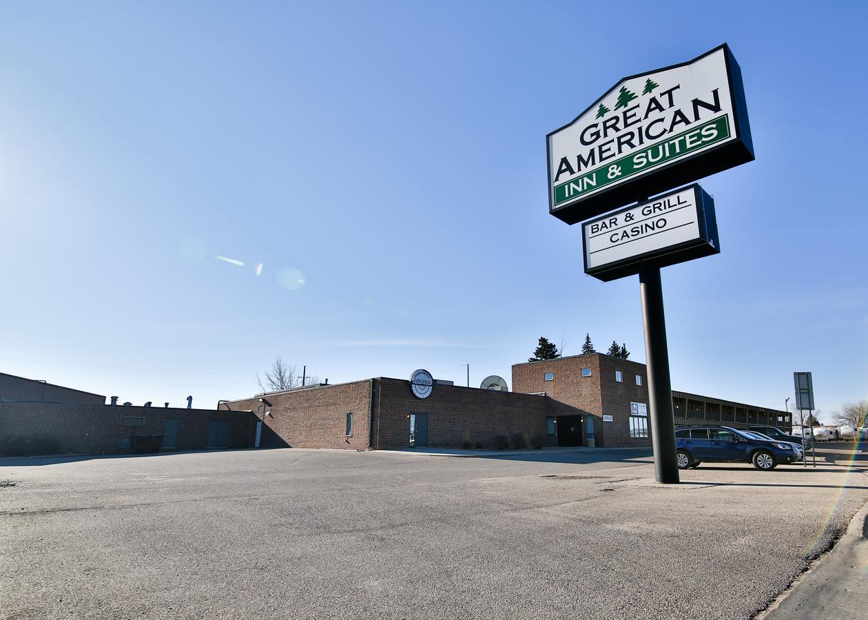 Devils Lake Great American Inn & Suites מראה חיצוני תמונה